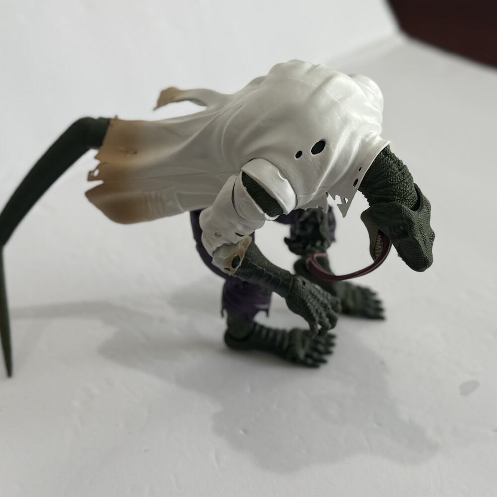 Marvel Legends Lizard BAF Figure Very Good Condition - Picture 13 of 16